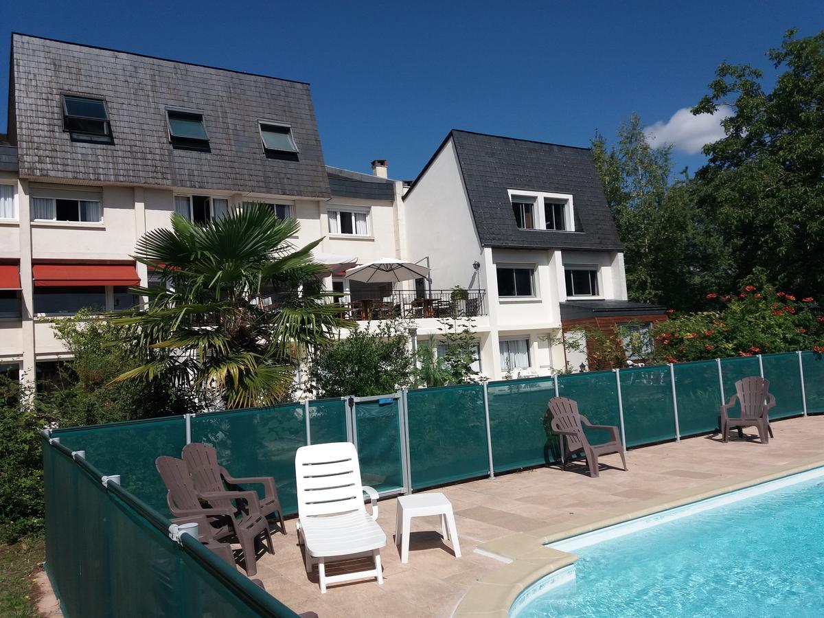 Hotel La Longue Vue Gennes-Val-de-Loire Exterior foto